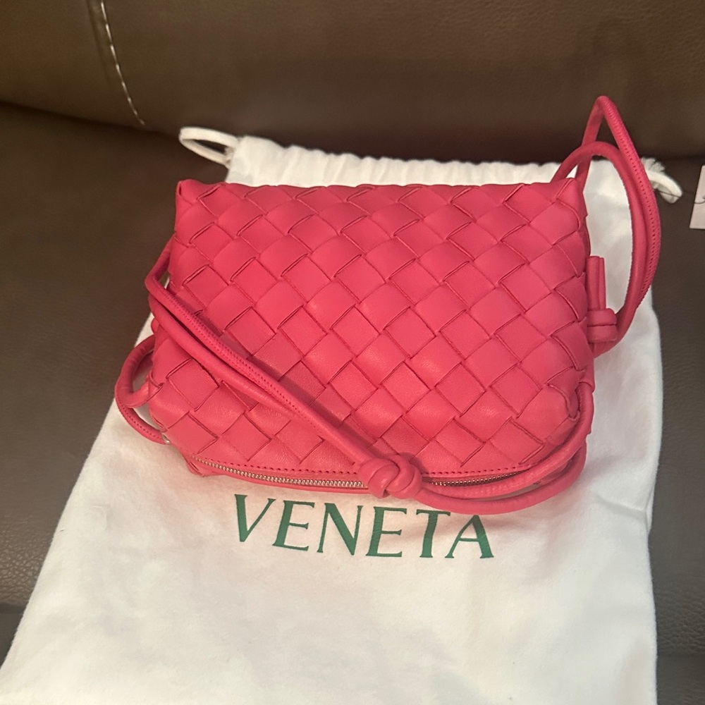 Bottega Veneta Mini Loop Bag - Picture 2 of 7